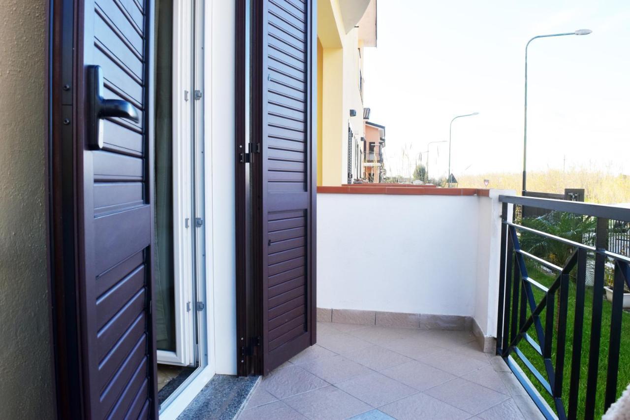 Bed & Breakfast Domus Pepe Scalea Exterior photo
